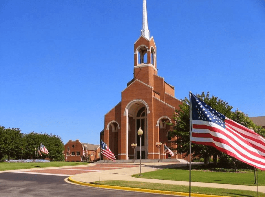 The church. Христианская Церковь в США. Католическая Церковь США. Православный Церковь в США Калифорния. Протестантизм в США.