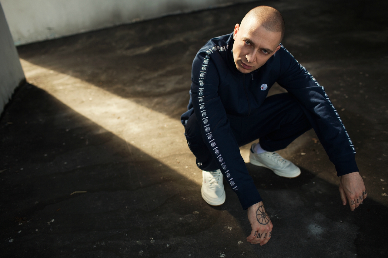 Век рэпер. Oxxxymiron. Reebok Oxxxymiron. Reebok Oxxxymiron Амбассадор.